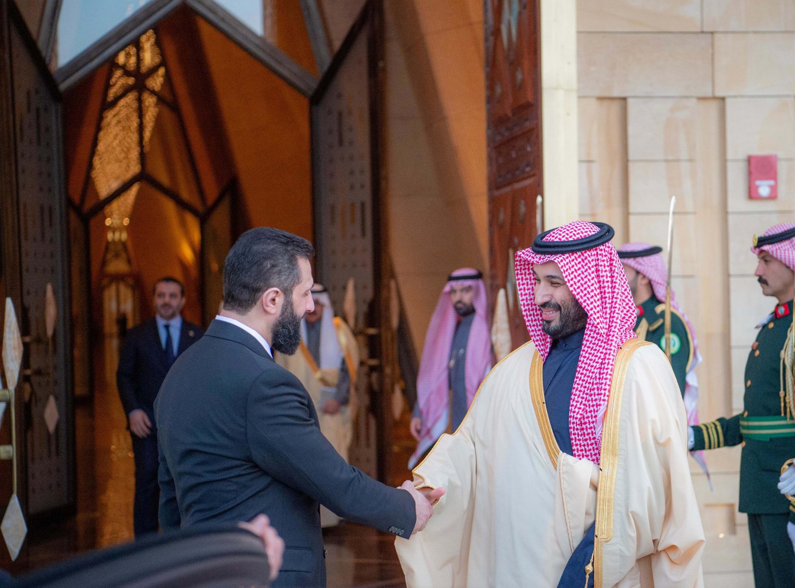 أول دعم مالي سعودي لسداد ديون متأخرة على سوريا